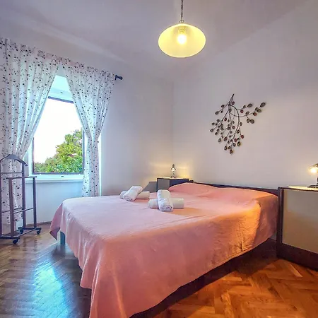 Ljudevit By Interhome 別荘 Dobrinj