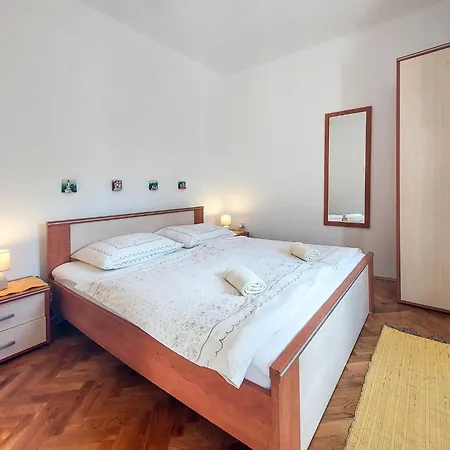 Ljudevit By Interhome Dobrinj