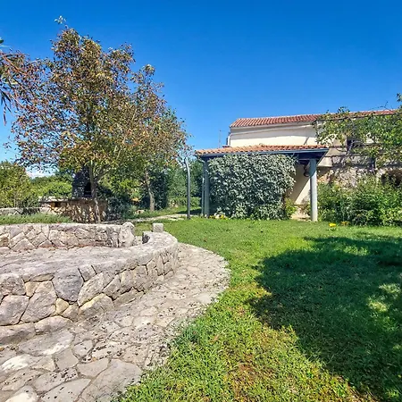 Ljudevit By Interhome Vakantiehuis *
