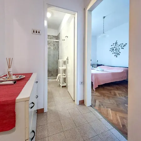 Ferienhaus Ljudevit By Interhome Dobrinj